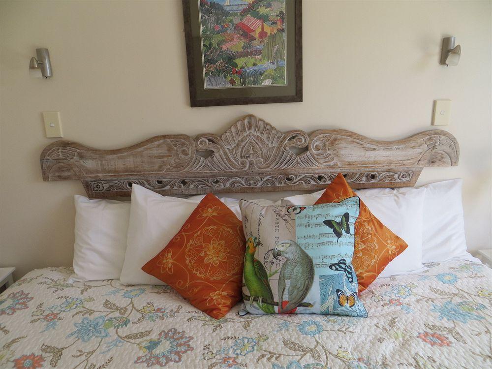 Cotswold Cottage Bed And Breakfast Thames Bagian luar foto
