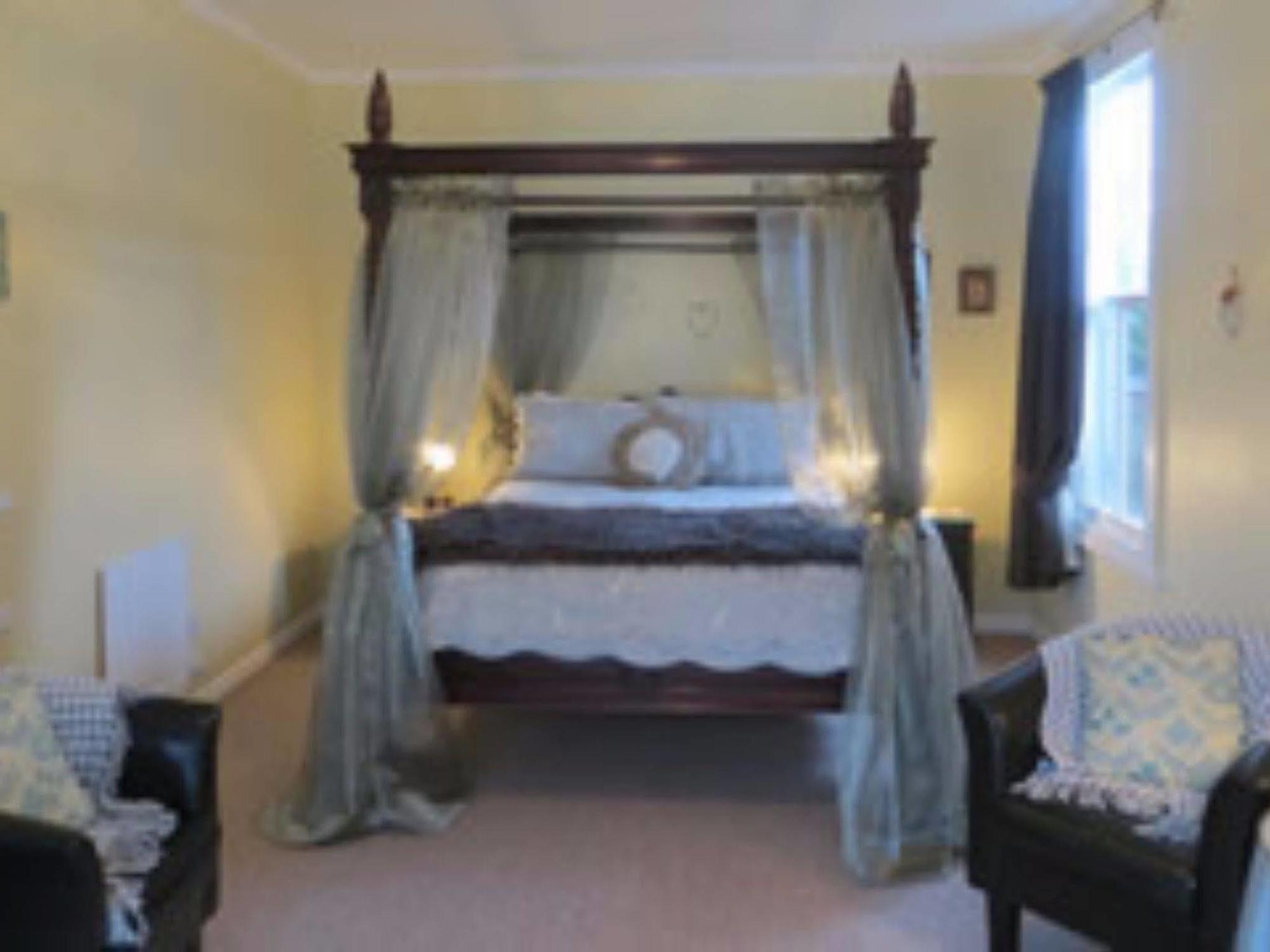 Cotswold Cottage Bed And Breakfast Thames Bagian luar foto
